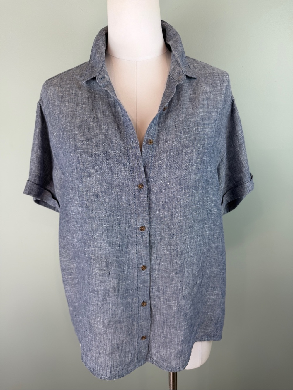 Tahari blue Linen Casual Short-Sleeve Button-Up relaxed Shirt Coastal size Med